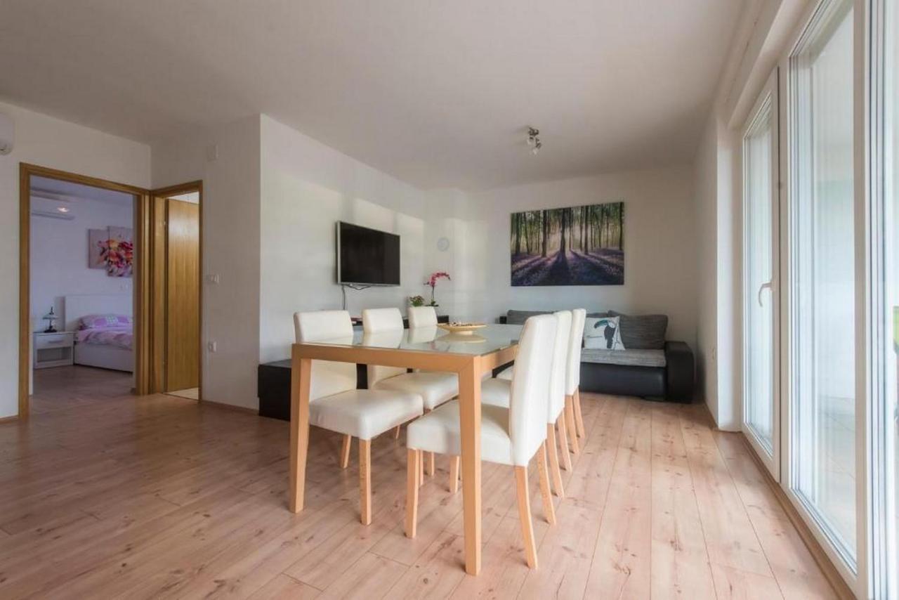 Apartments Villa Ema Zára Kültér fotó
